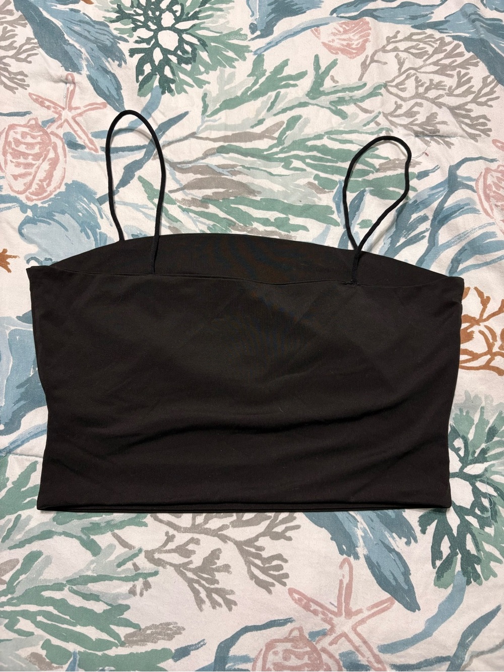 SHEIN Black Spaghetti Strap Crop Top